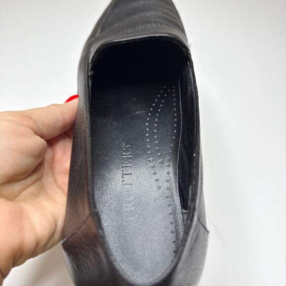 Trotters Deanne Loafer Slip-On Flat Leather Loafer Shoe SZ 8.5 Cushioned Comfort - Picture 10 of 10